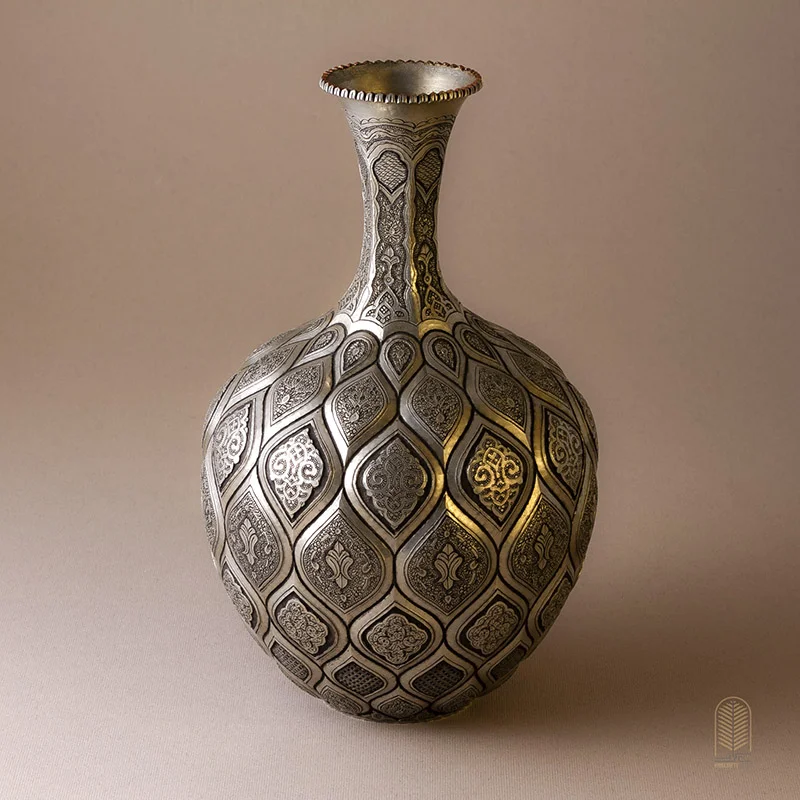 گلدان قلمزنی اصفهان