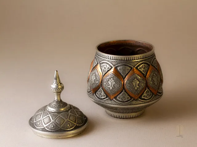 قندان مس قلمزنی