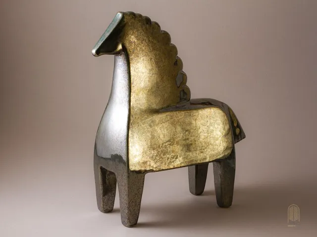 تندیس سرامیکی اسب هما