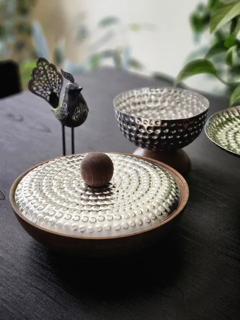 شکلاتخوری مسی چوبی