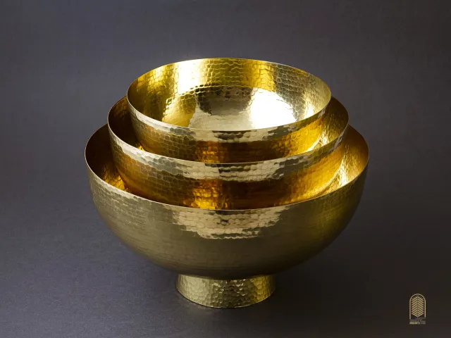 کاسه برنجی پایه دار