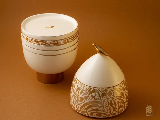 مجموعه تندیس سرو سرا