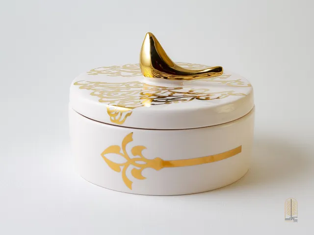 ظرف دربدار سرامیکی کوچک