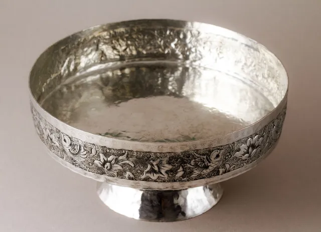 کاسه پایه دار مس قلمزنی اصفهان