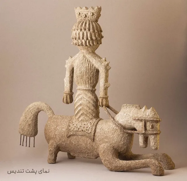مجسمه پاپیه ماشه خسرو