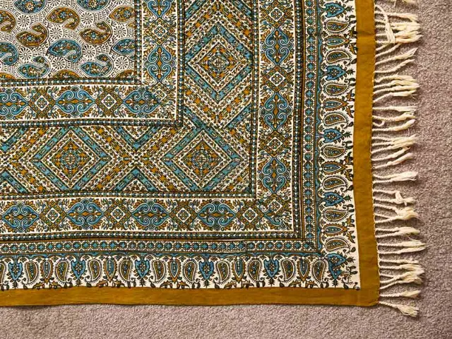 رومیزی قلمکار اصفهان (در 5 سایز)