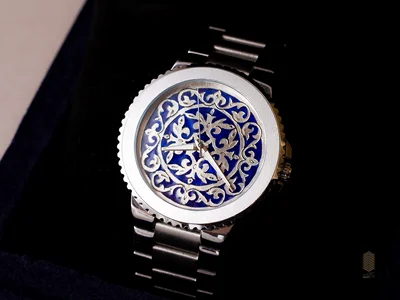 ساعت دستبند قلمزنی