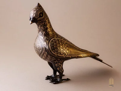 تندیس فلزی کبوتر