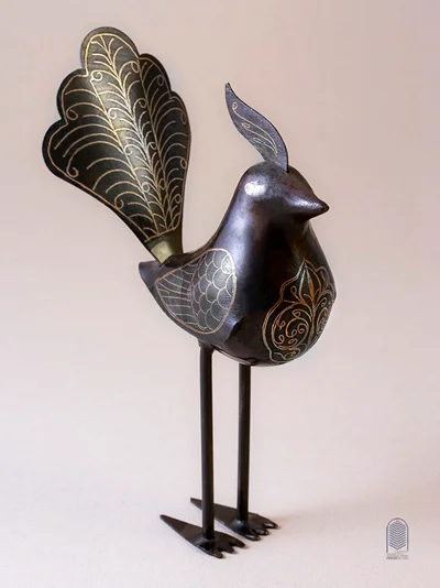 پرنده فلزی نقره کوب پا بلند