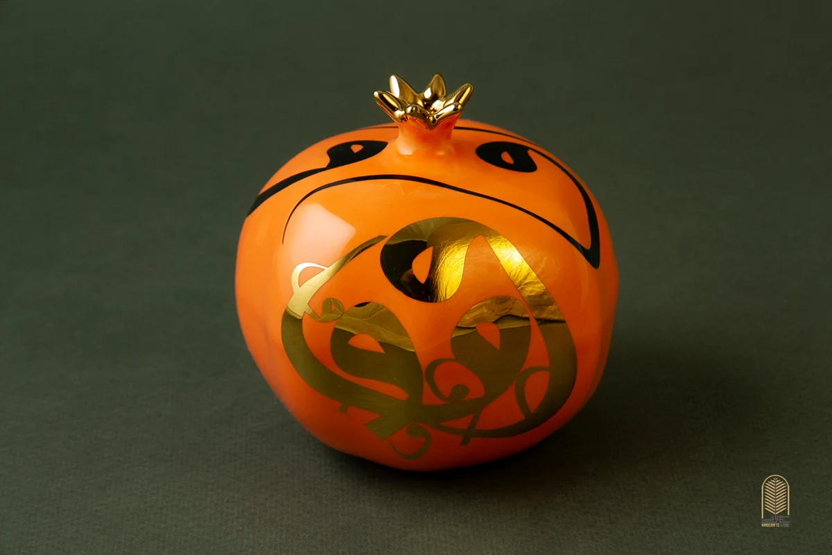 تندیس انار سرامیکی بزرگ