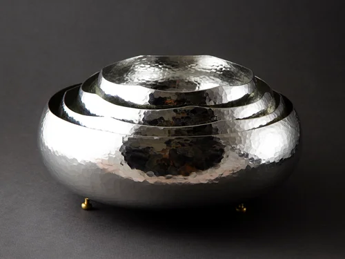 کاسه پایه دار مسی طرح اطلس