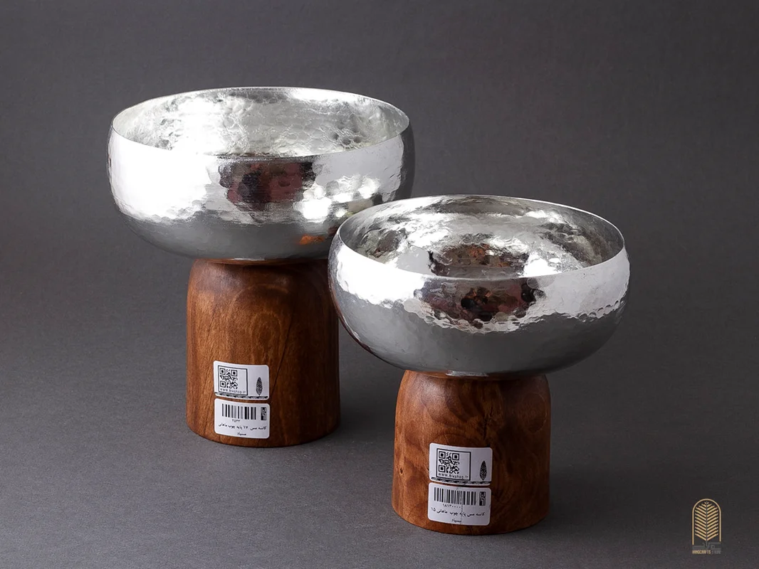 کاسه پایه دار مسی چوبی