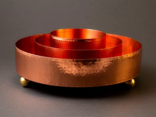 کاسه مسی پایه دار