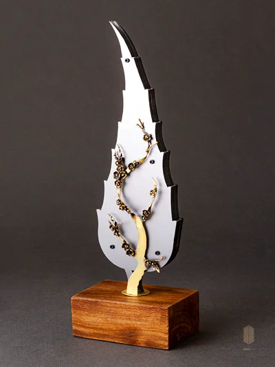 تندیس سرو آزاد