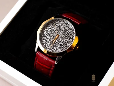 ساعت دستبند قلمزنی