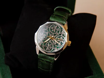 ساعت مچی قلمزنی