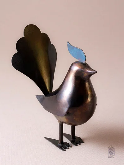 پرنده فلزی ساده پا کوتاه